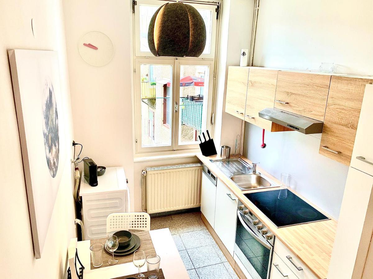 Urban City Retreat - By Nahuen Suites Graz Extérieur photo