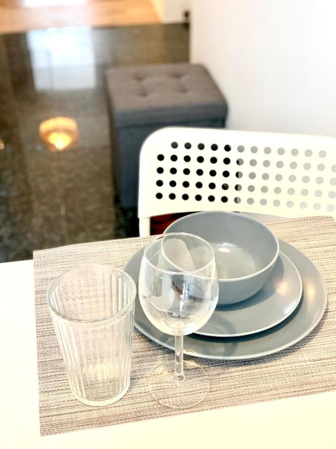 Urban City Retreat - By Nahuen Suites Graz Extérieur photo