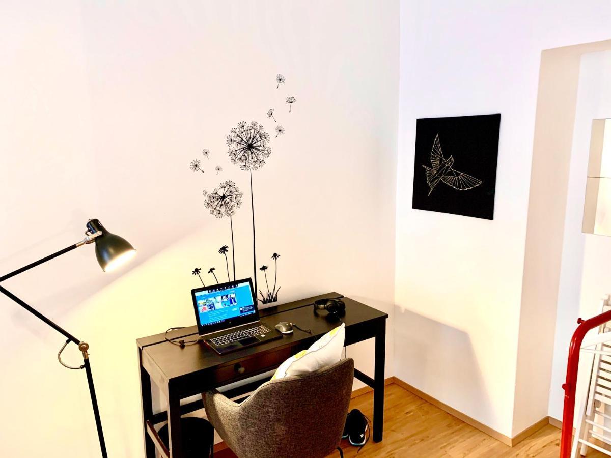 Urban City Retreat - By Nahuen Suites Graz Extérieur photo