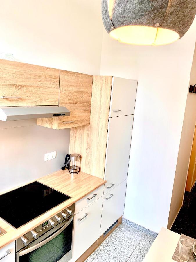 Urban City Retreat - By Nahuen Suites Graz Extérieur photo